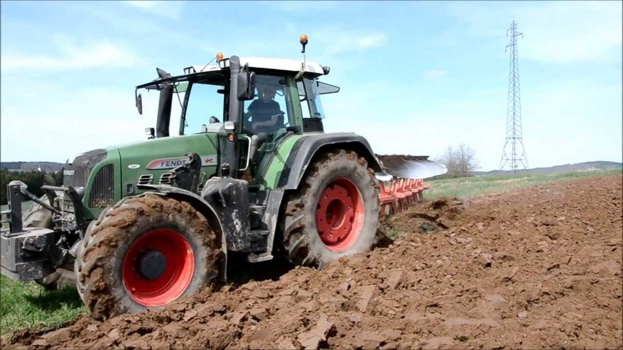 Fendt 714 Vario - Labour/Ploughing