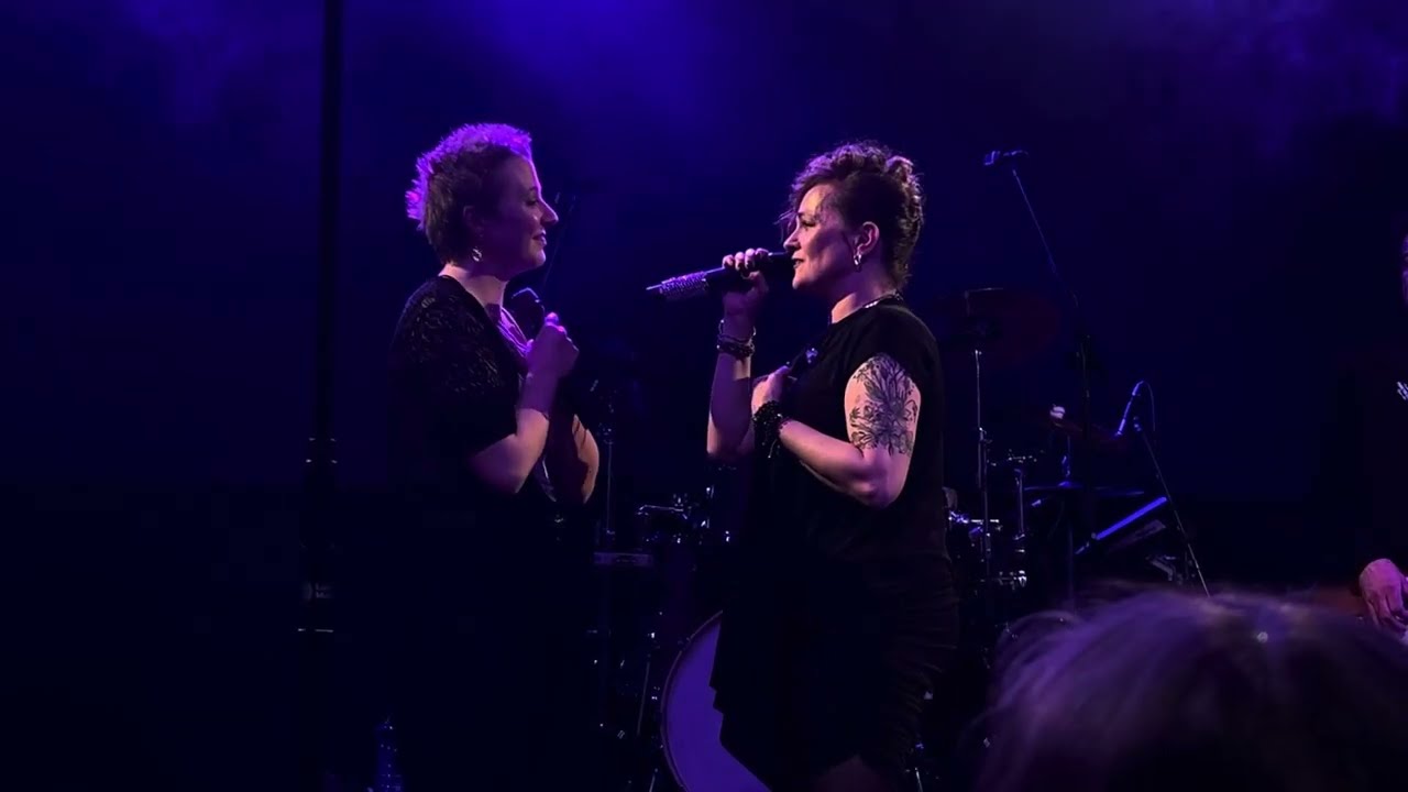 Marta Jandová & Anna Julie Slováčková - Slunečnice | 4. 4. 2024