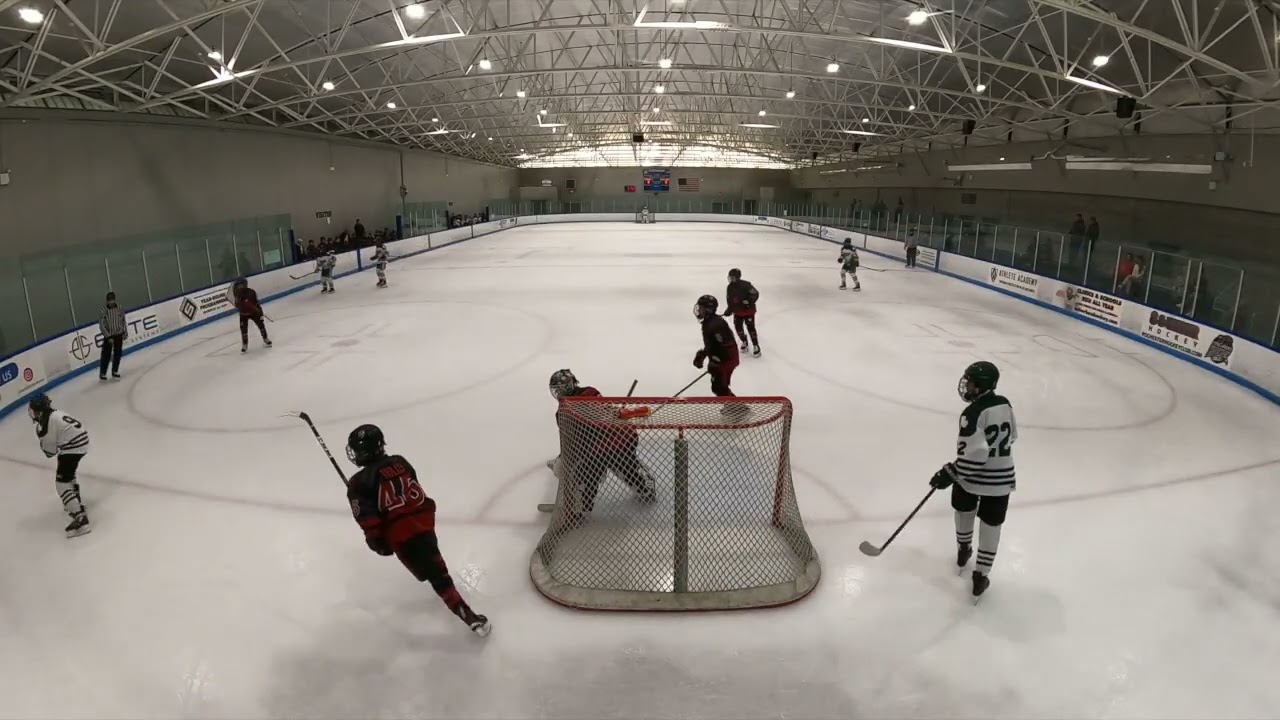 2011 Cyclones Black vs Mercyhurst Jr Lakers LobbySide