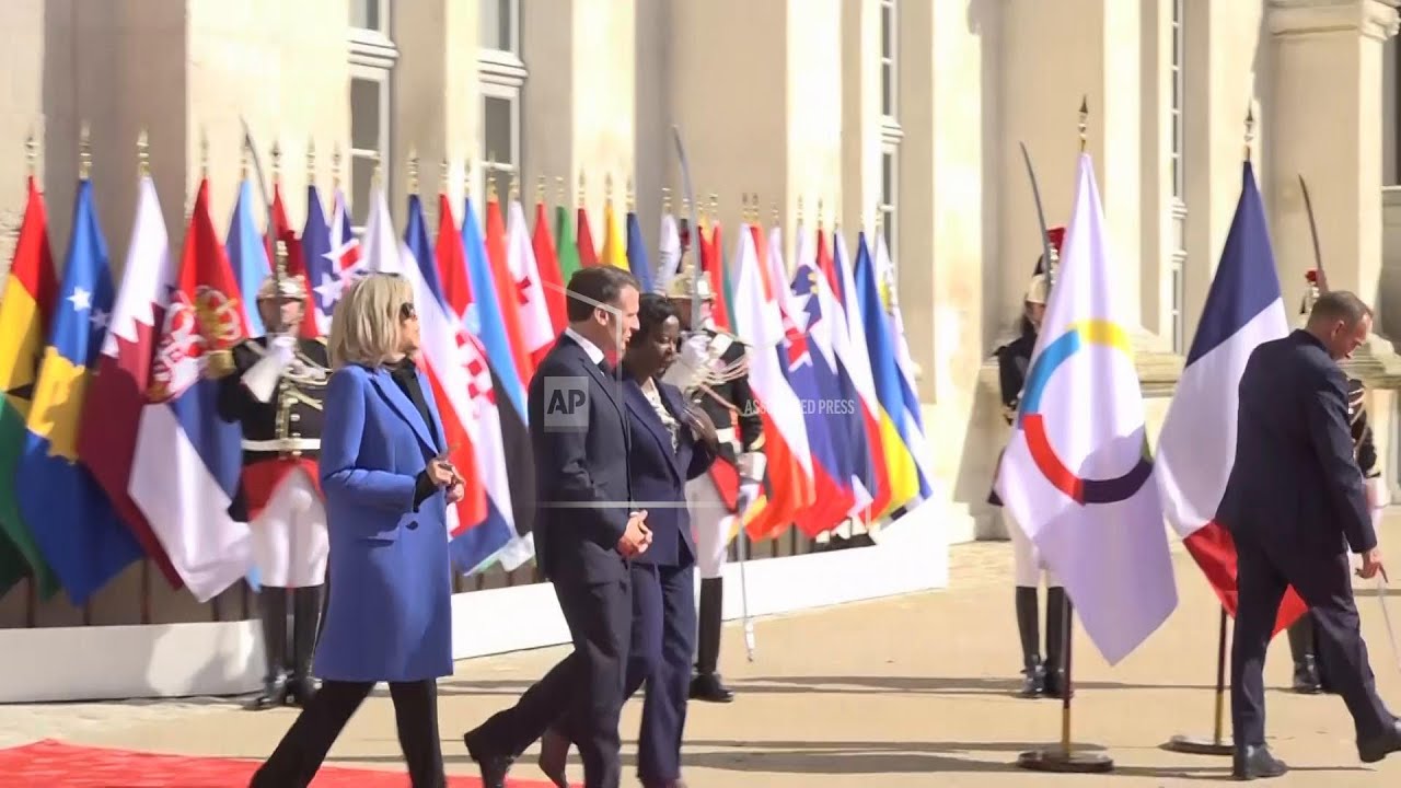 France's Macron greets international leaders for Francophonie Summit