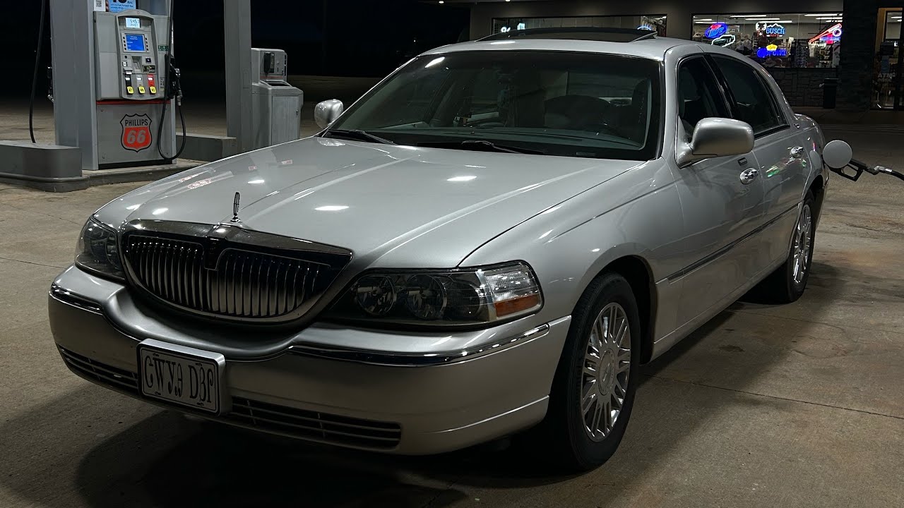 Front Bumper Chrome Trim Replacement Installation for 2003-2011 Lincoln Town Car