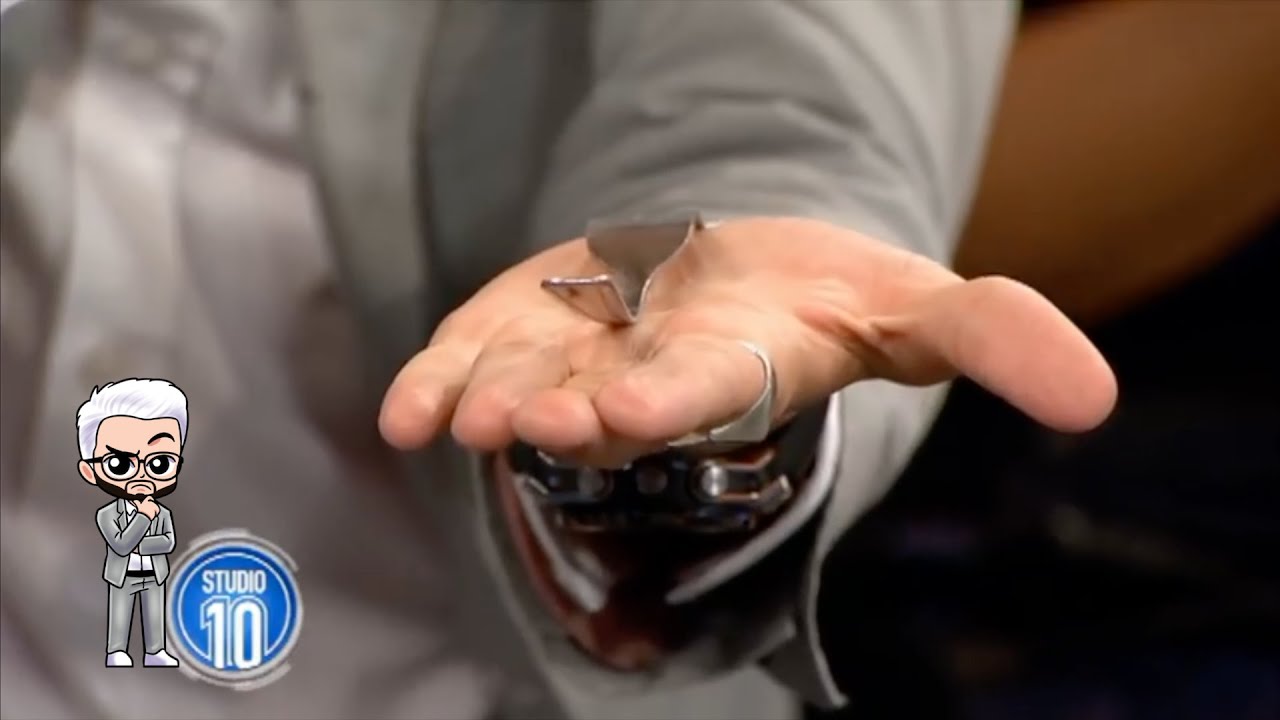 How does Lior Suchard bend forks and spoons
