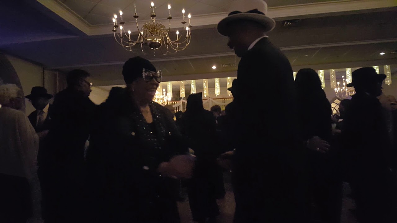Steppin at The Belvedere Chateau, Palos Hills, IL on November 17, 2018.