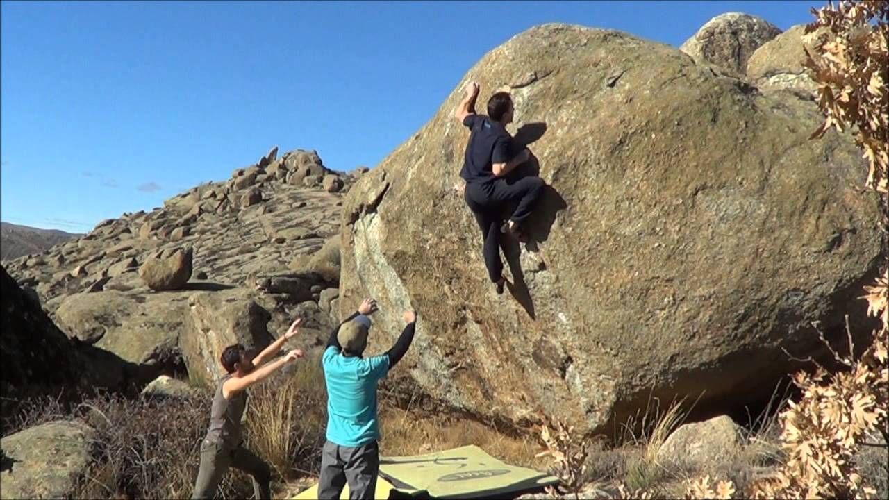 Infinita Navalosa(BOULDER)