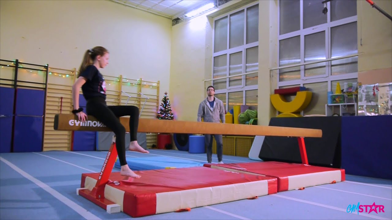 Akrobatyka / gimnastyka - zajęcia indywidualne | Świąteczne Pokazy Gimnastyki 2019 | GIMSTAR