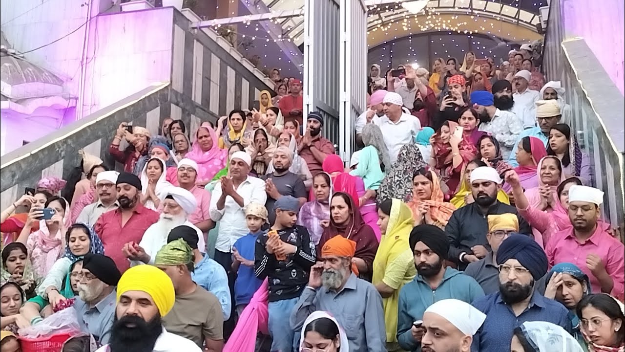 Prabhat Pheri :: Guru Nanak Dev Ji's Gurpurab @ Gurudwara New Colony, Gurgaon (15.11.24)