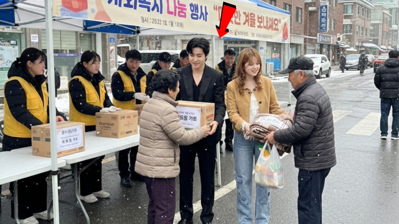 новость! Социальная акция Чжао Луси, проведенная совместно с Лю Юнином, вызвала улыбки у крестьян.