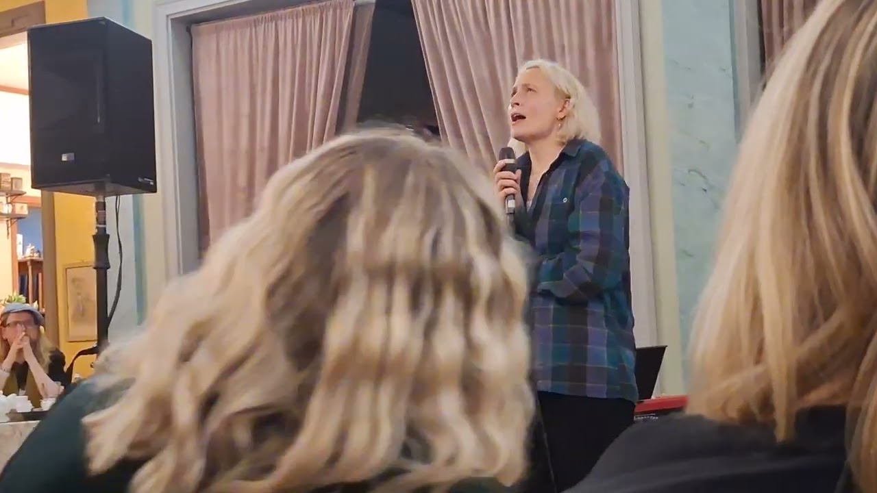 Jippu: Enkelten kaupunki | Cajsan Helmi 2025