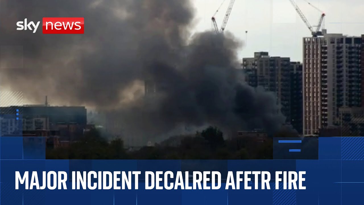 Major incident declared as 150 firefighters tackle London fire near Heathrow