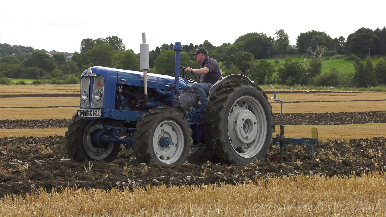 Roadless ploughmaster 6/4