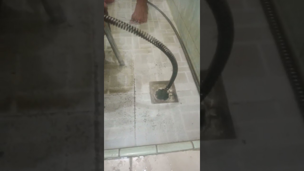 Tutorial Lancarin kamar mandi mampet. By RudysTa TehniK. Profesional Plumbing service 081808280220