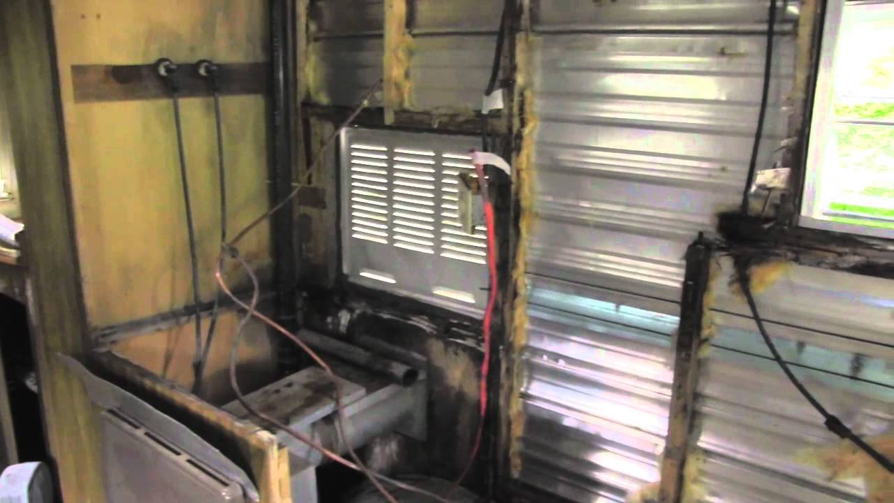 Wannabe Handy Andy Ep. 02 - Restoring A 1976 Prowler Travel Trailer - 