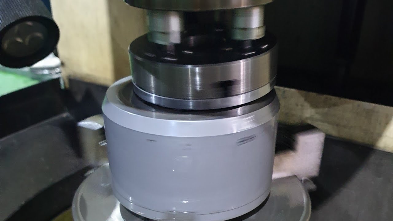 Cylinder block - Máy tự động chà xy lanh bơm thủy lực
