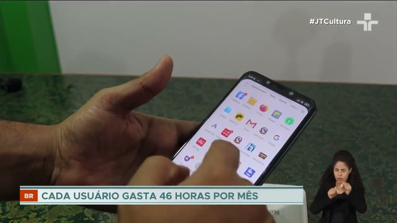 Brasil &eacute; o terceiro pa&iacute;s que mais consome redes sociais no mundo