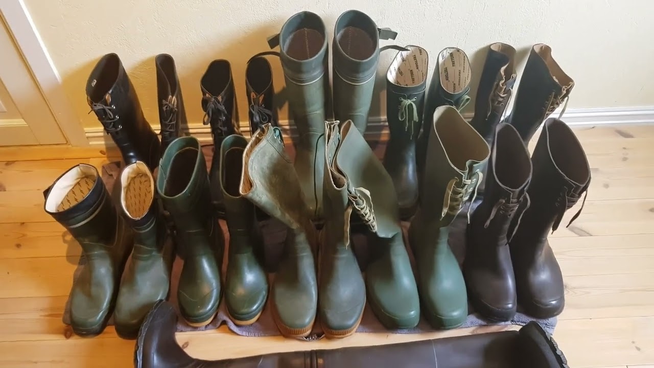 Unboxing latest batch of rubberboots