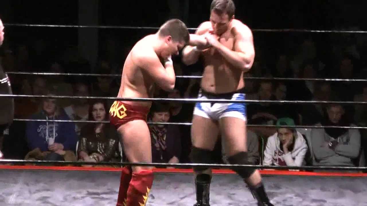 Michael Schenkenberg vs. Nikita Charisma