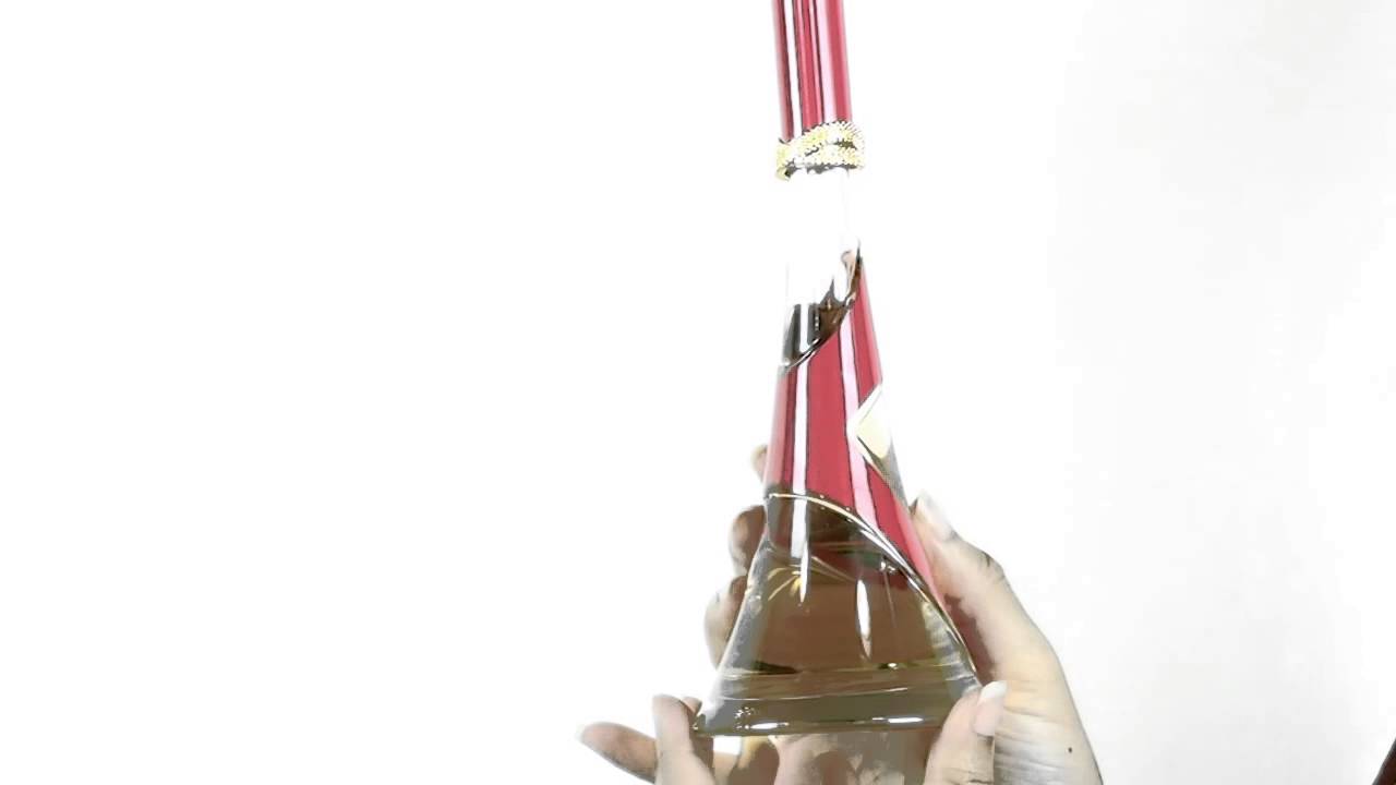 Rebelle Perfume by Rihanna Review