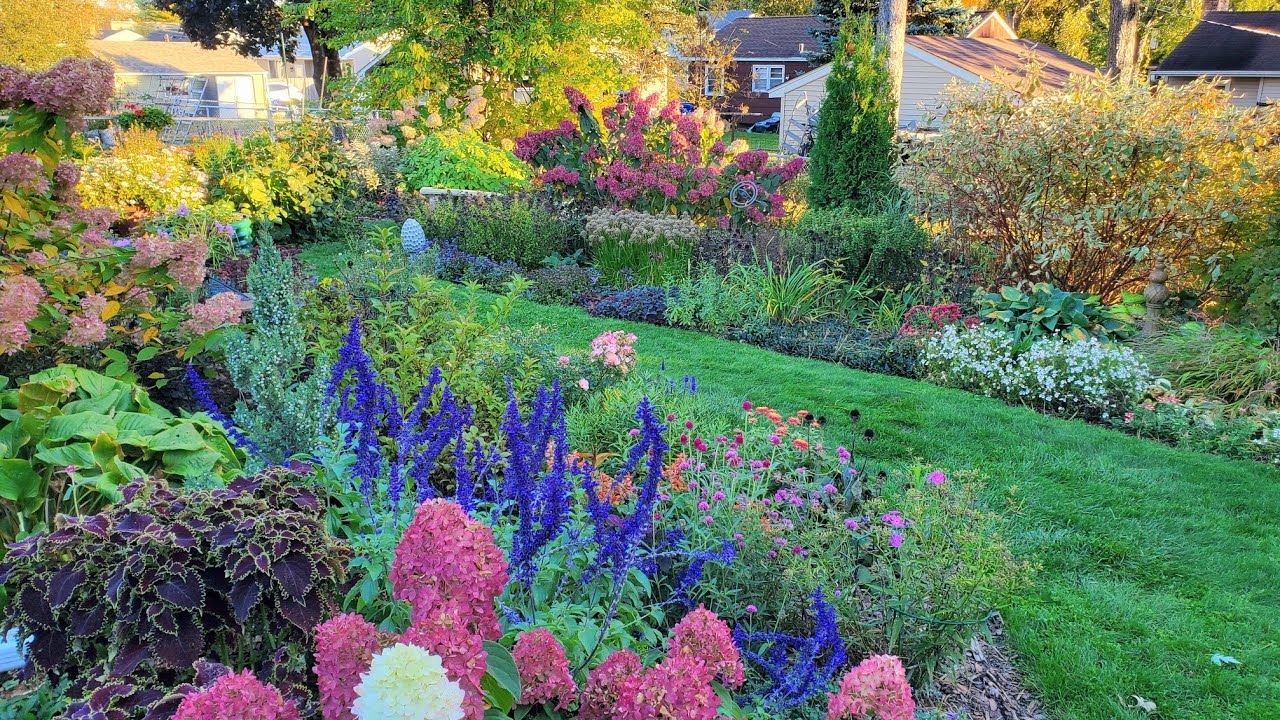 Autumn in a Northern Garden, Minnesota Zone 5a