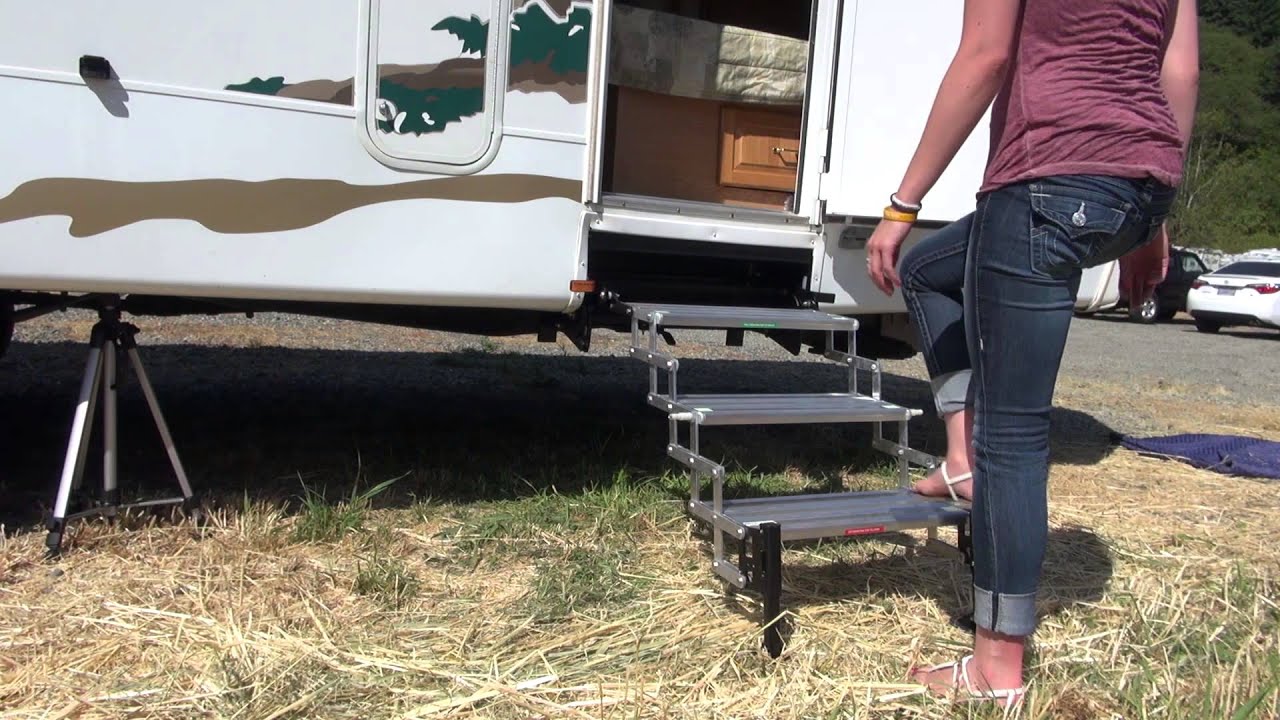 How to use Torklift GlowStep Revolution trailer steps