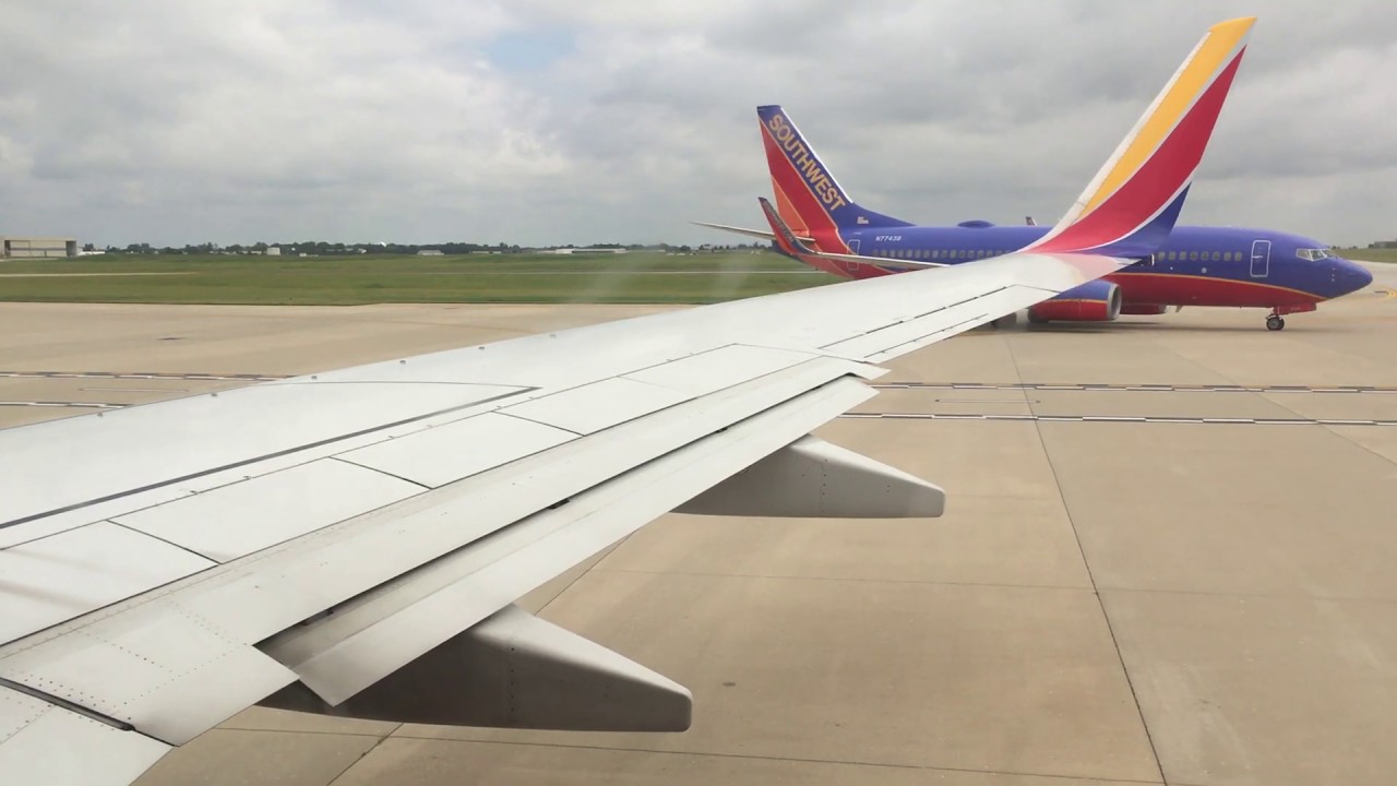 Southwest Airlines 737-700 Takeoff from Indianapolis