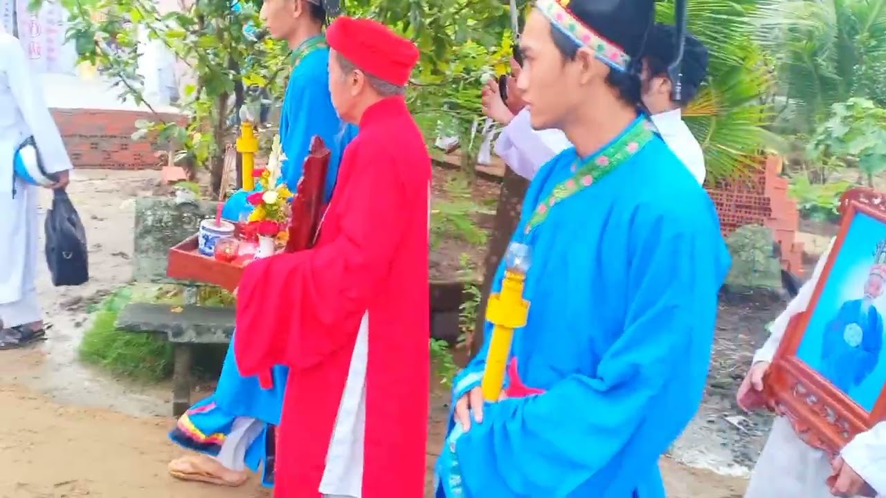 Di Liên Đài Anh Lớn Đầu Sư Thượng Thuận Thanh Nhập Bửu Tháp