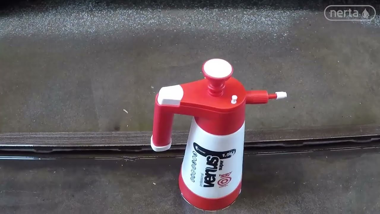 Fuel tank and wheel cleaning with ATC 300