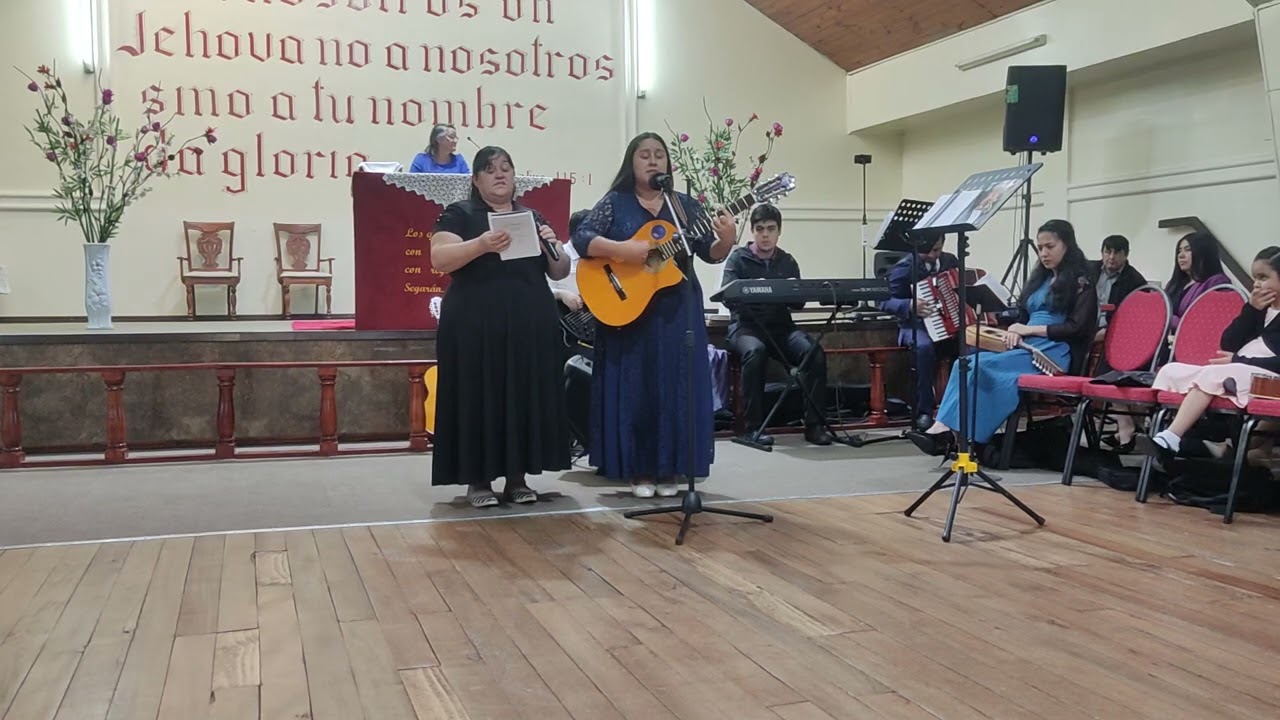 Oportunidad  Hna Blanca Leal, Hna Luna Osorio.  IEUC Valdivia.