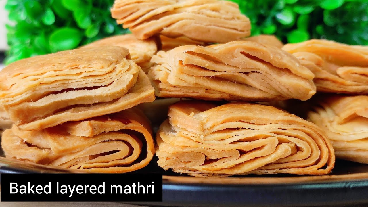 Baked Layered Mathri| खस्ता परतदार मठरी ओवन में @Summisyummykitchen