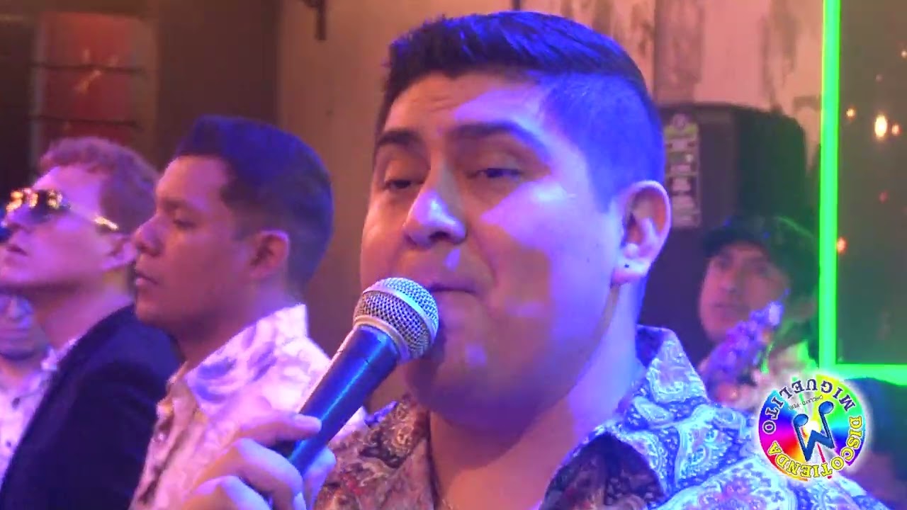 MIX EDWIN ALCANTARA  - DARWIN TORRES  Y ORQUESTA LOS TIGRES ( EN VIVO  ) CHICLAYO