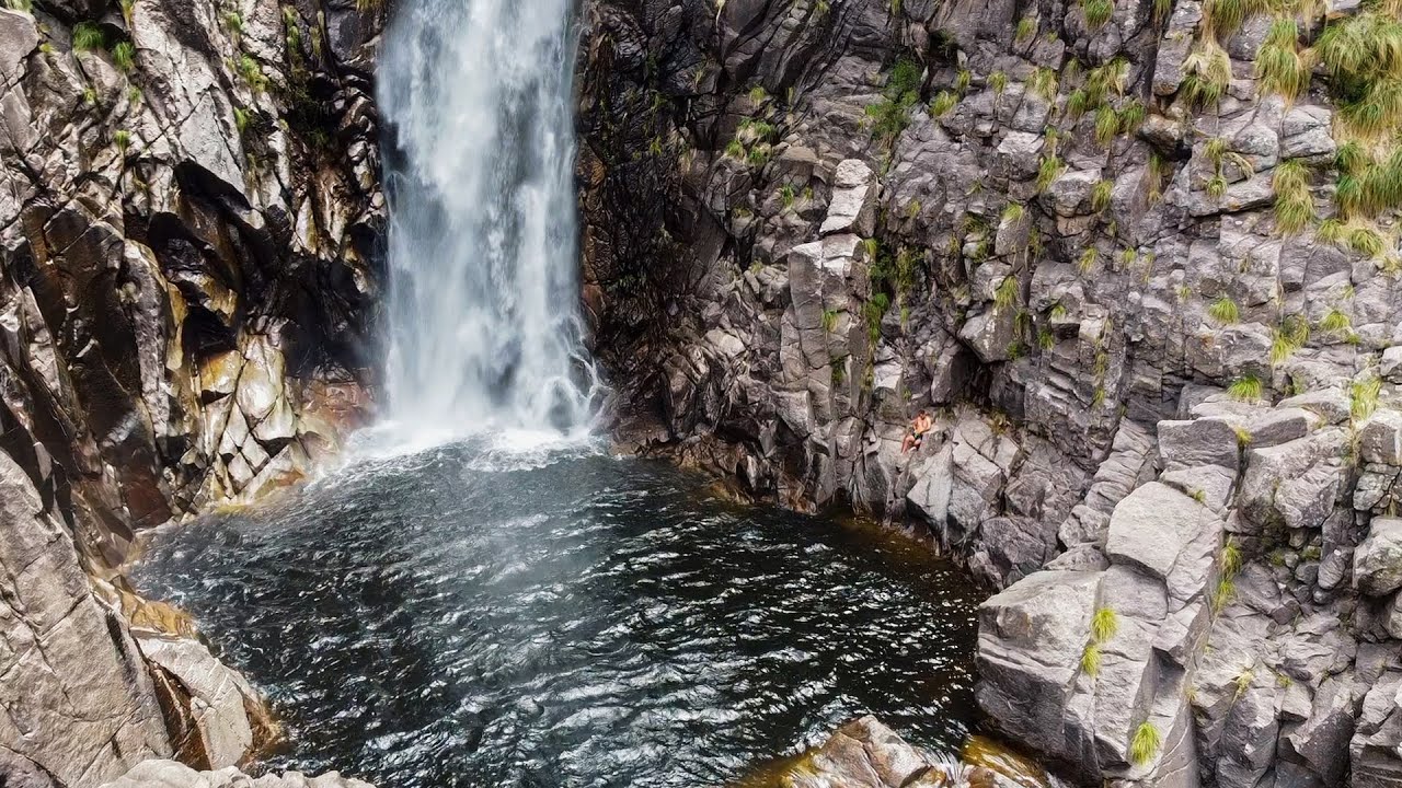 MUY POCAS PERSONAS CONOCEN este PARAÍSO | Salto de la Escalerilla