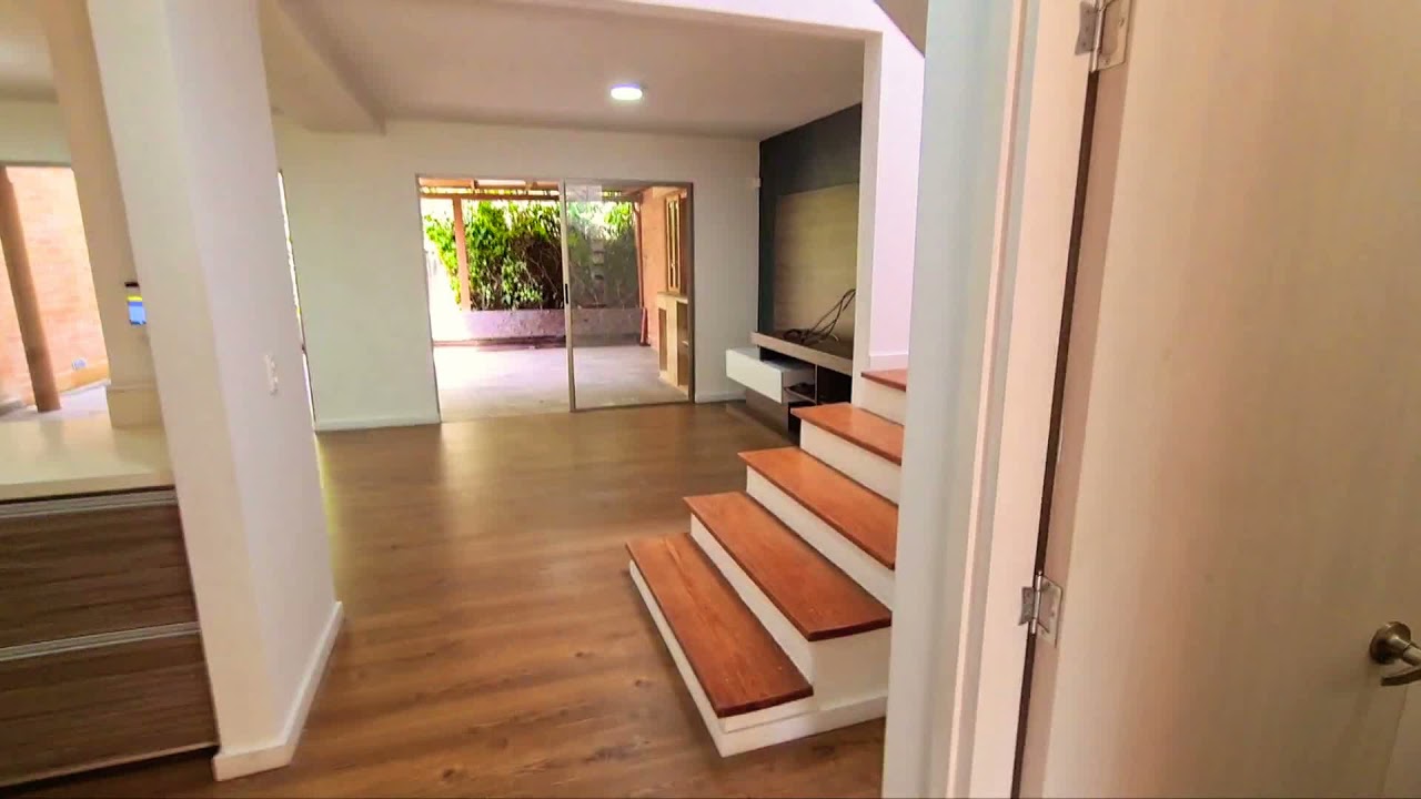 Vendo hermosa casa en la loma del atravesado, Envigado - Antioquia