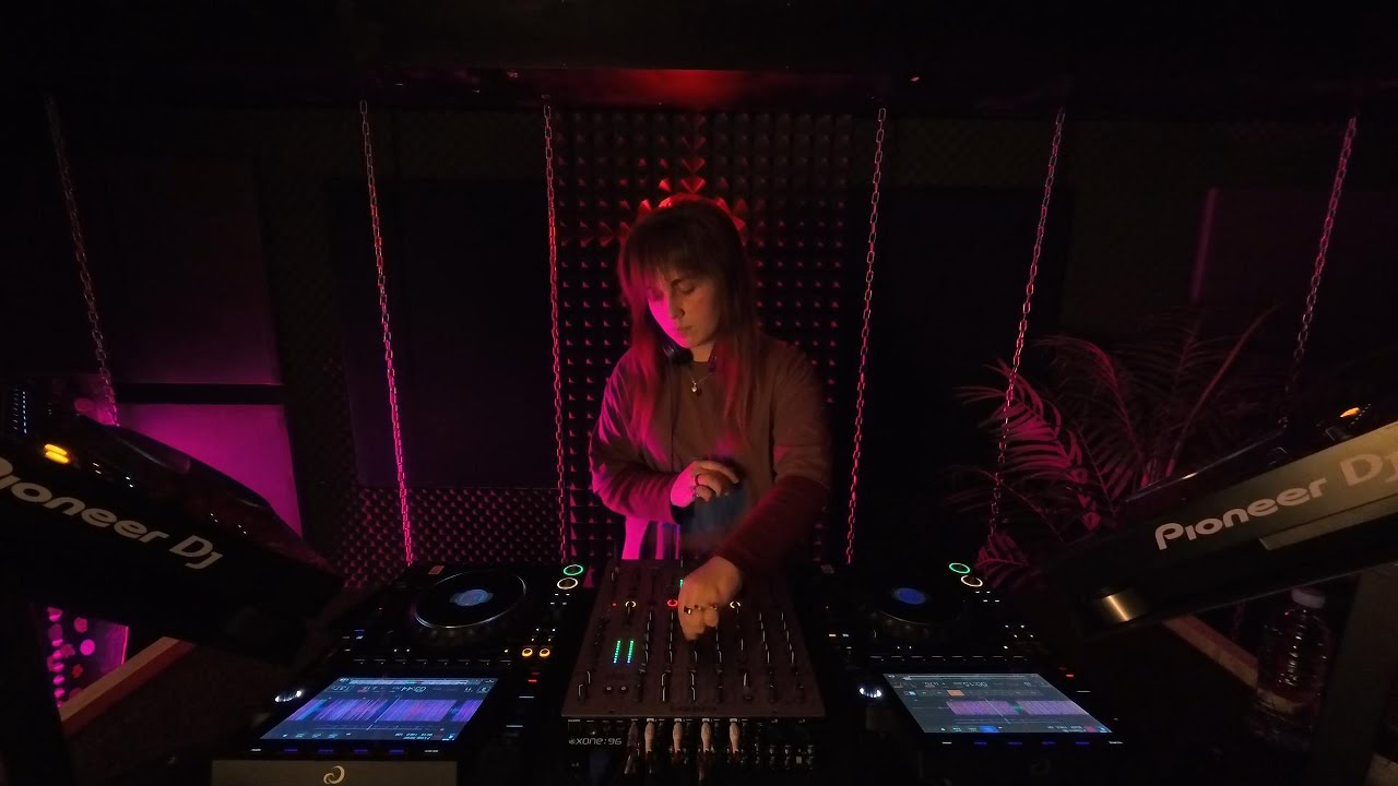 KESA LUMINA | SONIC STAGE