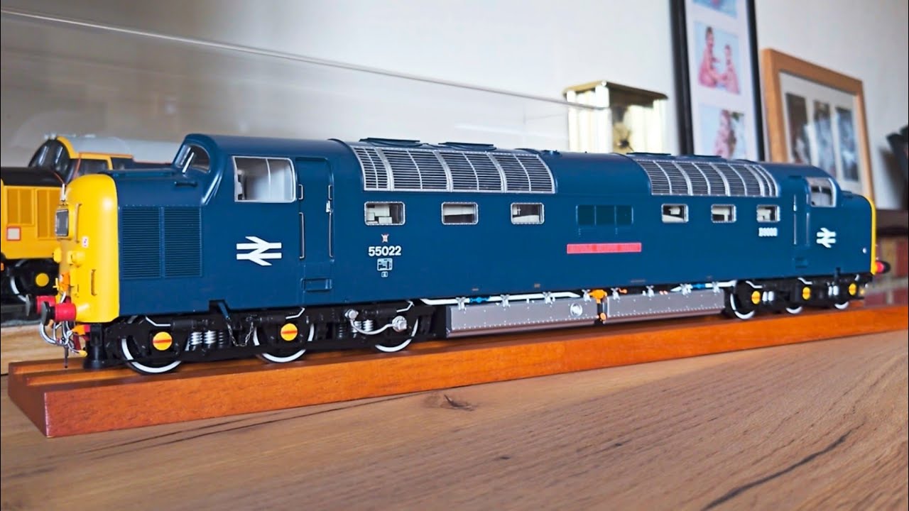 Heljan O gauge Deltic 55 022 'Royal Scots Grey',  ex works condition. 2023 retooled.