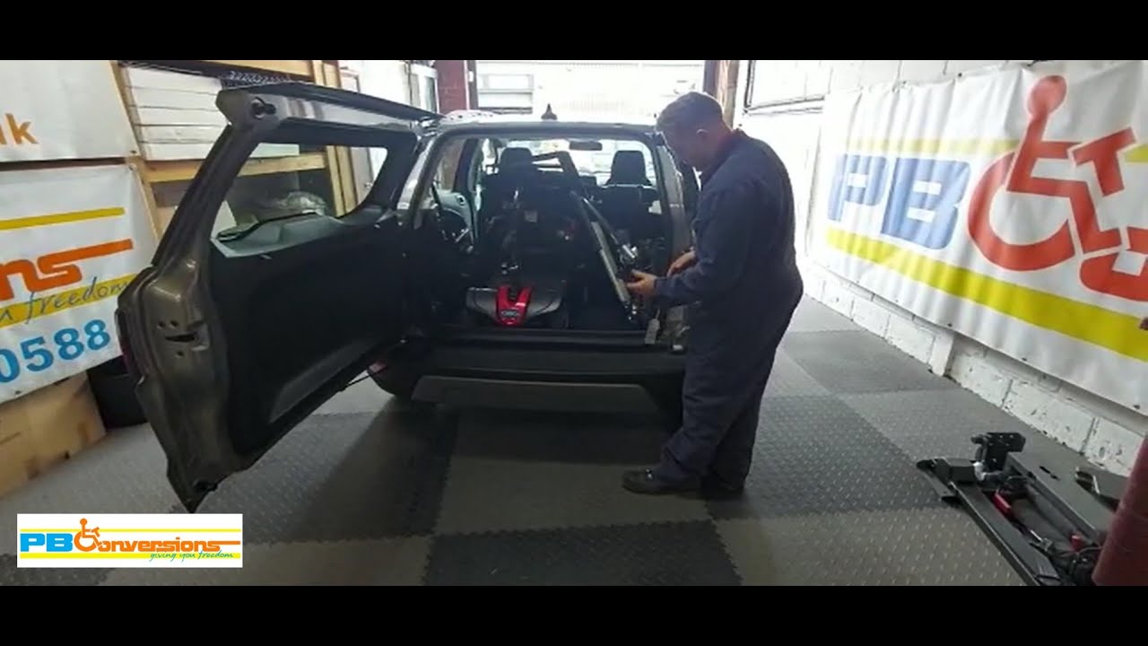 PB Conversions- Ford Eco Sport 2021 Autochair LC80 hoist demo