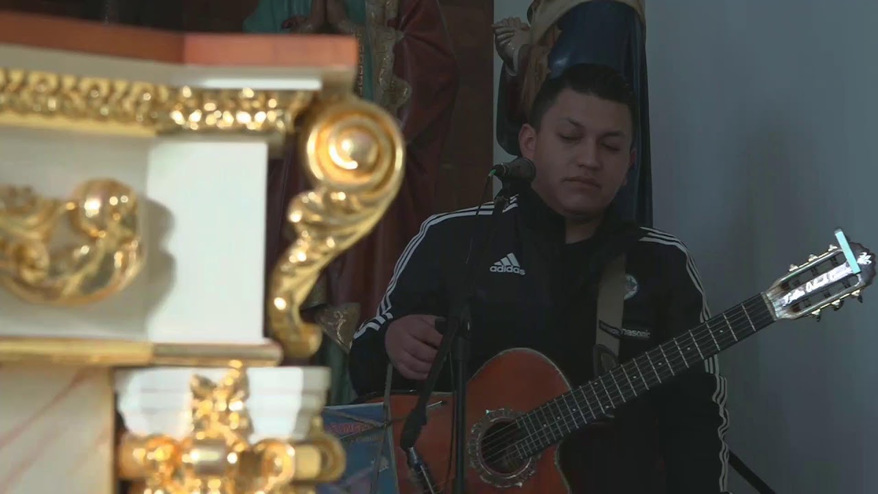 Adoración al Santísimo Sacramento.