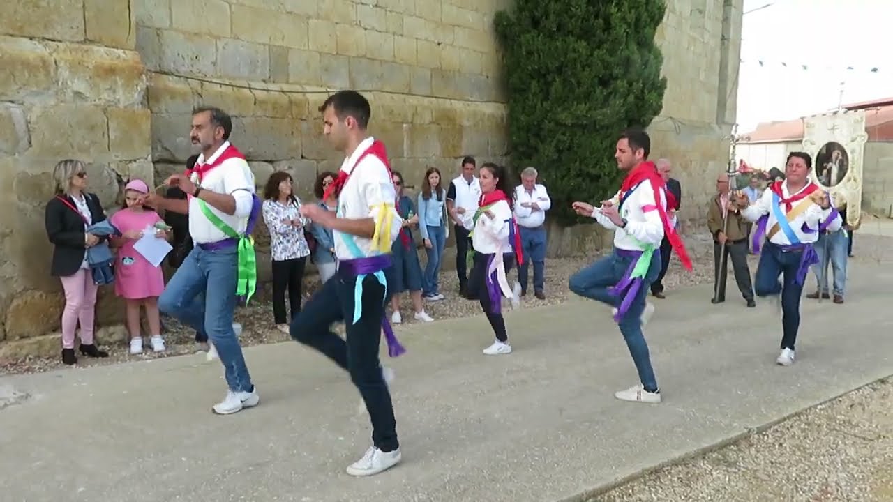 Danza en honor a San Francisco Fernández de Capillas-Baquerín de Campos (Palencia)-2023