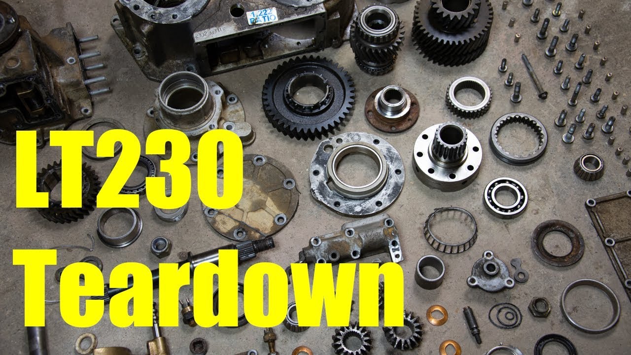 Land Rover LT230 transfer case teardown - stuck in diff lock