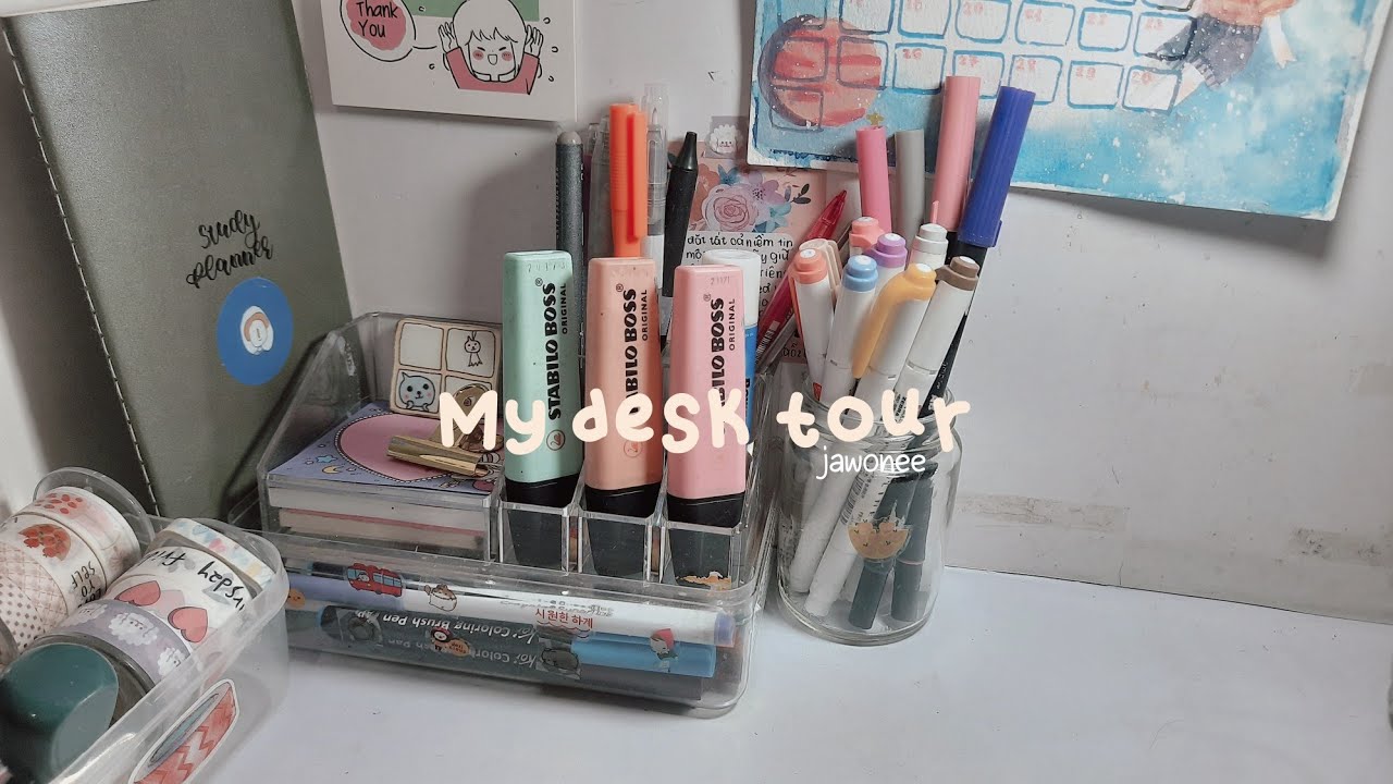Bàn học của tớ // My desk tour // jawonee