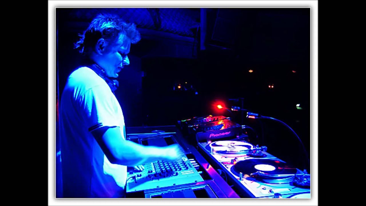 Timo Maas Essential Mix 2001-05-17