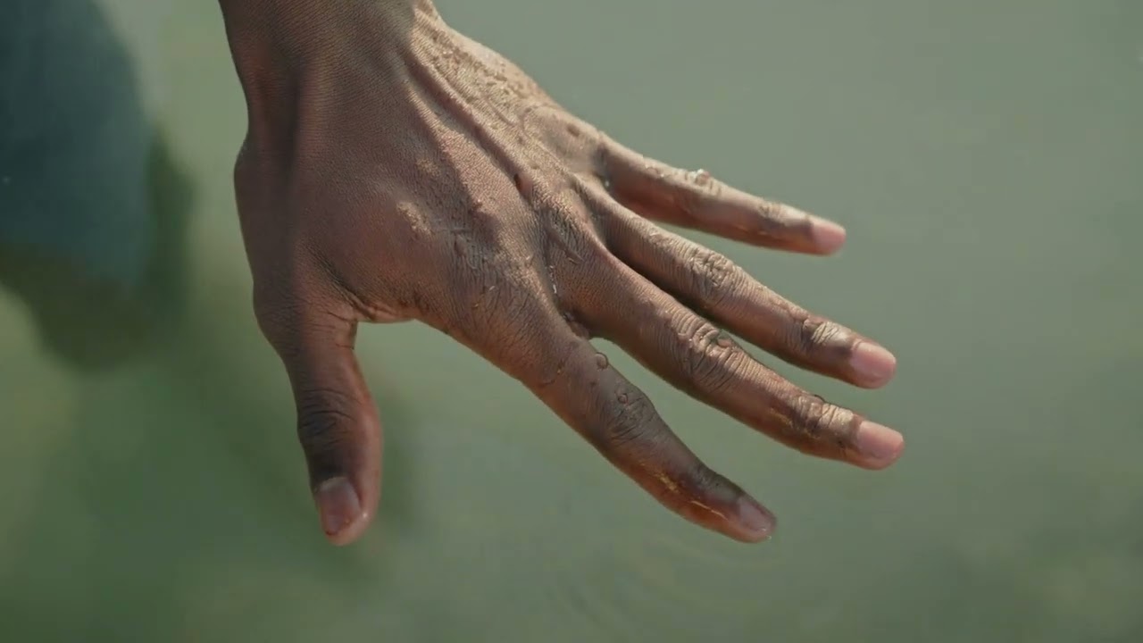 DONA’M SA MA (Cançó de Mª del Mar Bonet) Veu i Guitarra Xavier Conesa