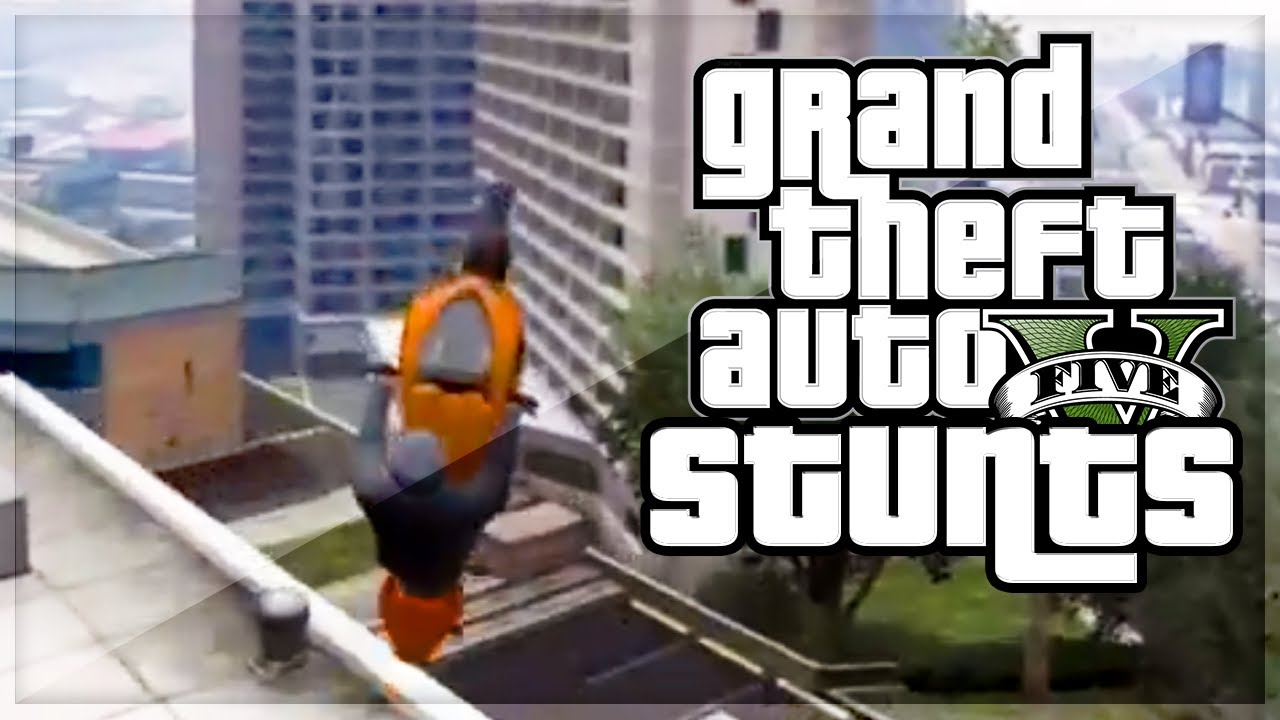 GTA 5 STUNTS - BEST GTA 5 STUNTS OF 2013 (Hazardous and Kwebbelkop) 