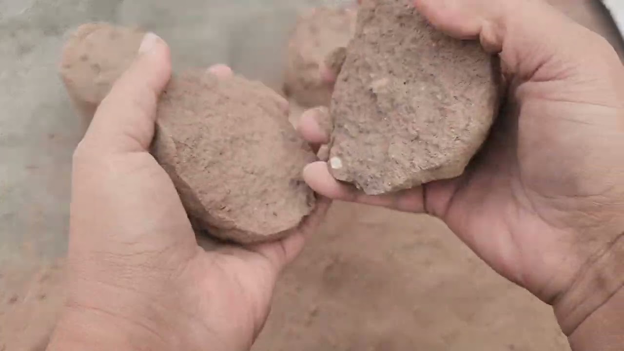 Brown sand dry floor crumbling | KHSH ASMR