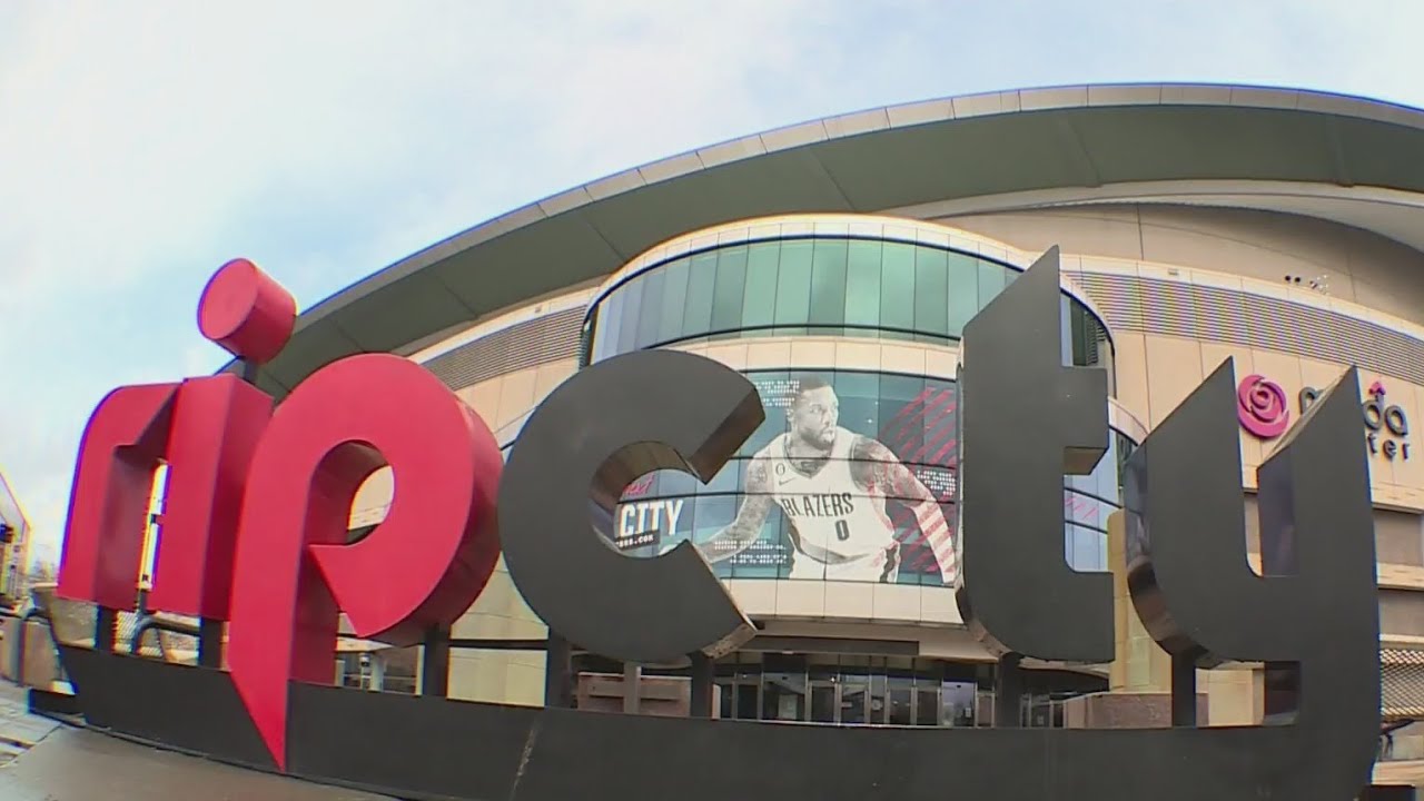 Portland leaders consider controversial move to use climate funding for Moda Center upgrade
