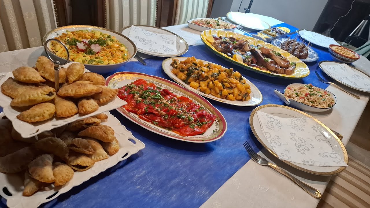 Svečani posni sto 11 - pitice od pasulja, dimljeni šaran i još po nešto...
