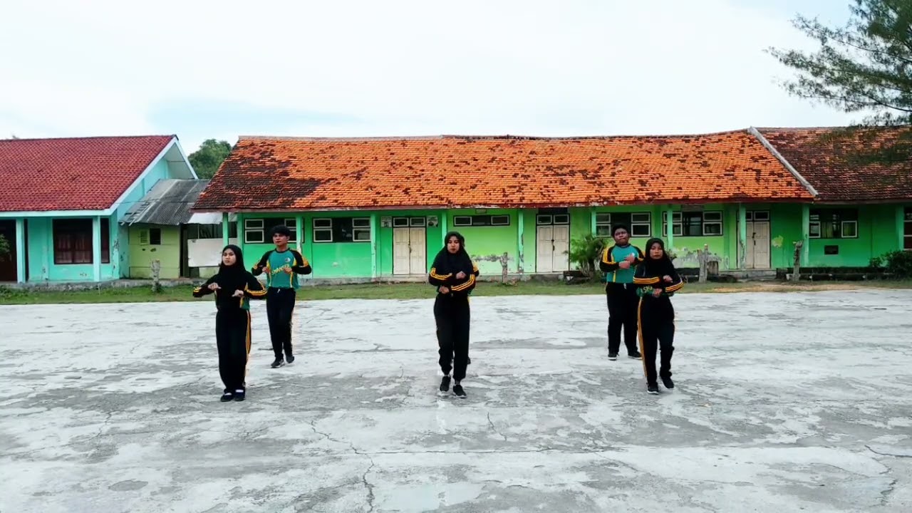 SENAM IRAMA SMA NEGERI 1 SRESEH KELAS XII-5 KELOMPOK 3 2025-2026