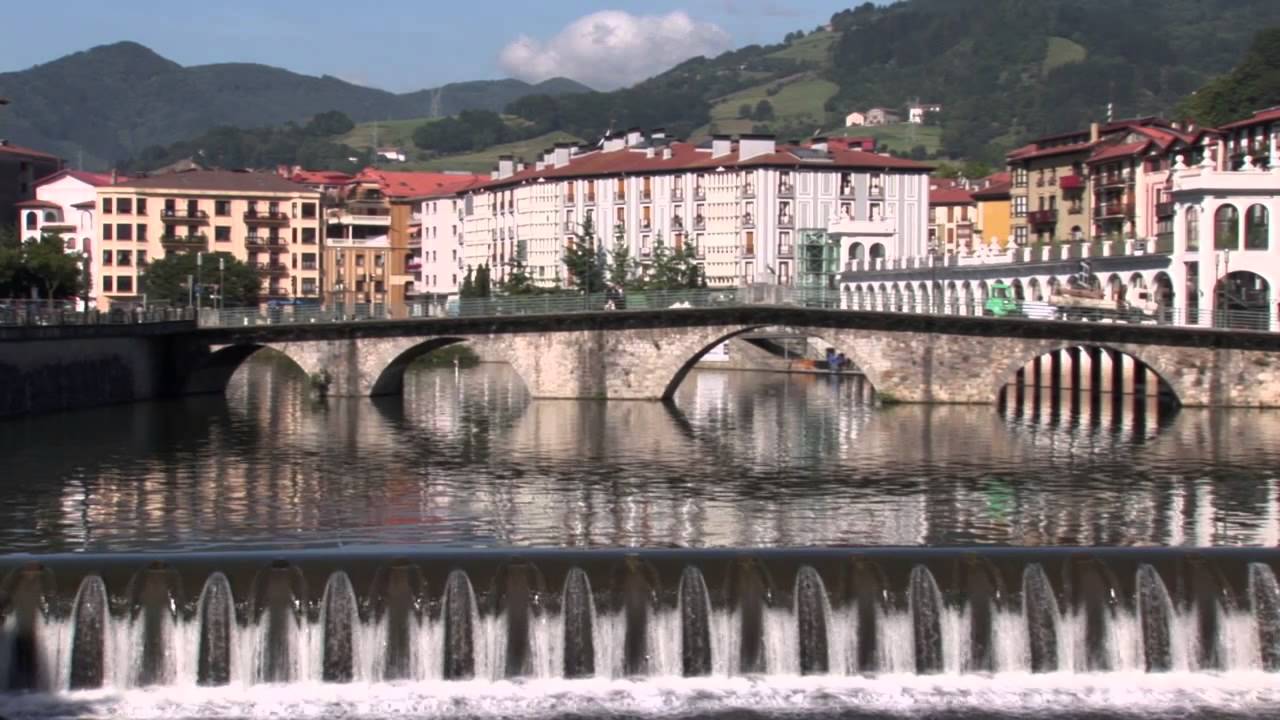 LES FÊTES AU PAYS BASQUE