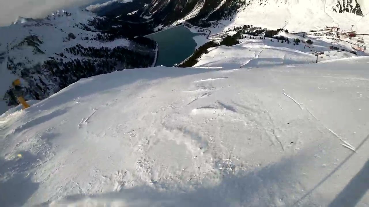 Skiing at Kühtai on January 14, 2023