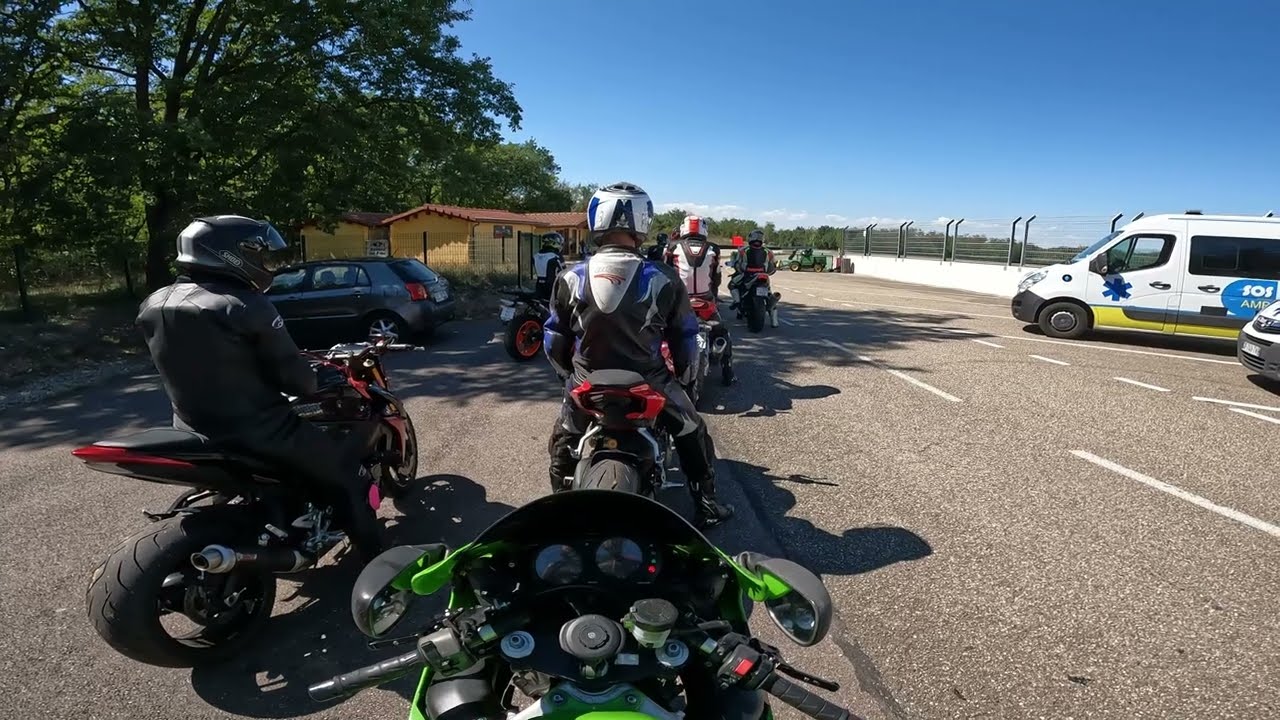 Erstes mal auf der Rennstrecke Turn 4 | Anneau du Rhin | ZX6R 636a