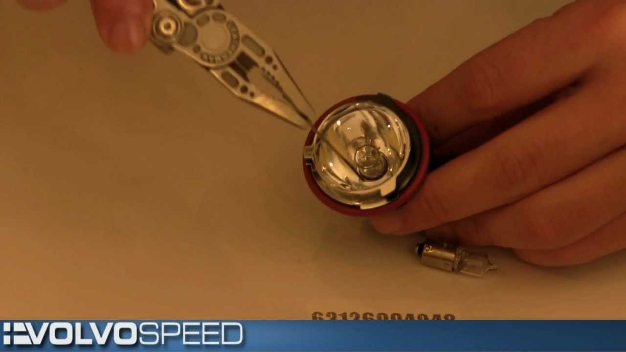 BMW E39 E63 E83 Angel Eye Bulb Replacement