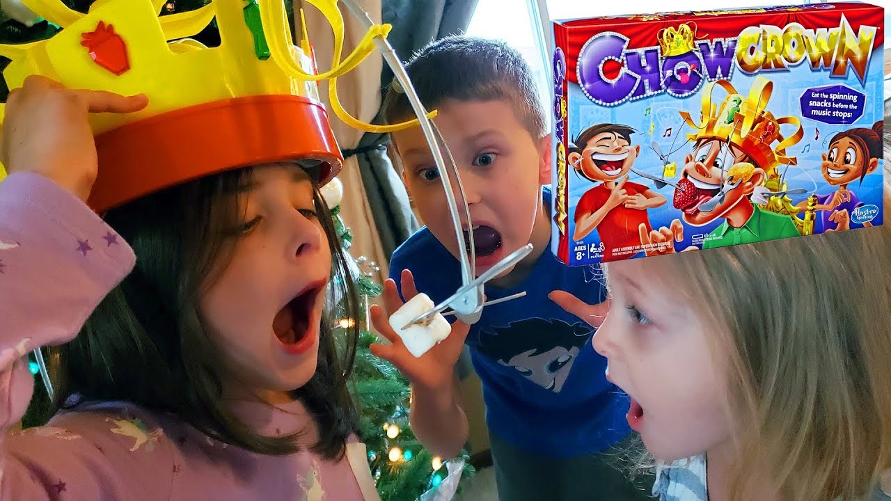 Chow Crown Challenge Fun Food Games for Kids & Family Funny Board Game Toys by Kinder Playtime